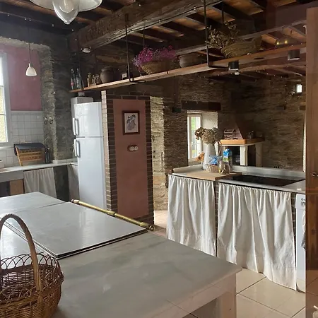 La Casa Del Abuelo Moya Feriehus *